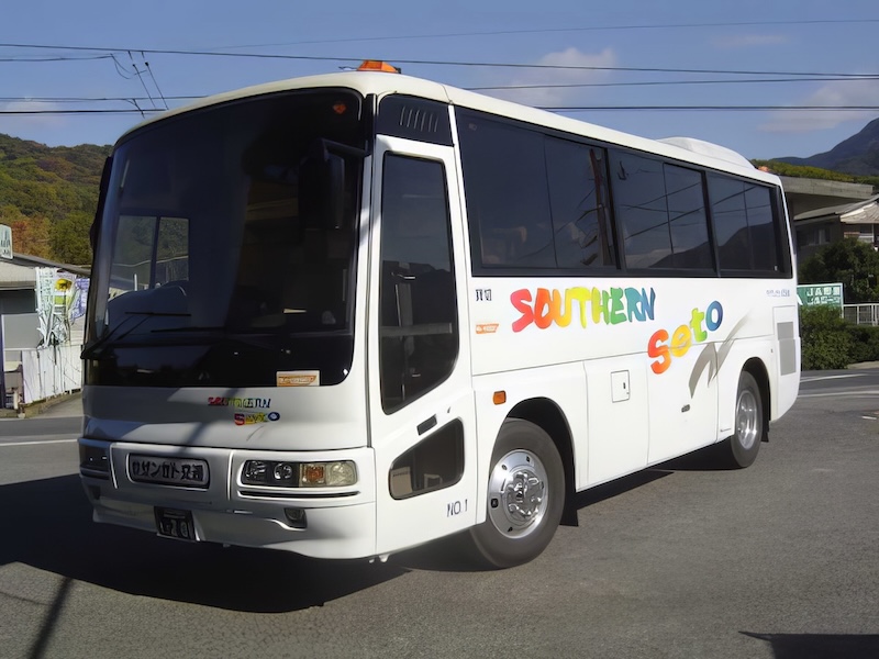 小型バス