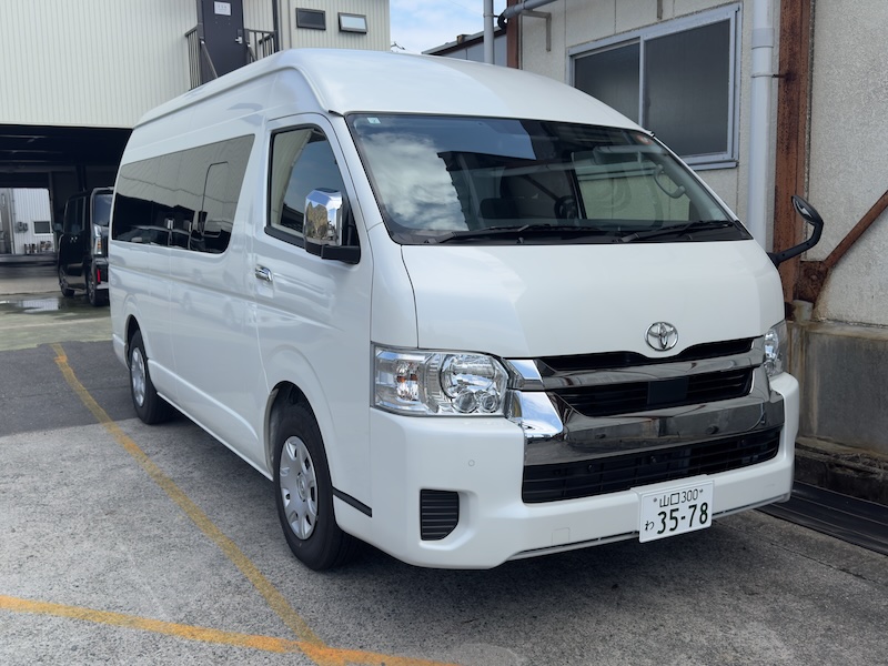 セーフティ10人乗りグランドキャビン